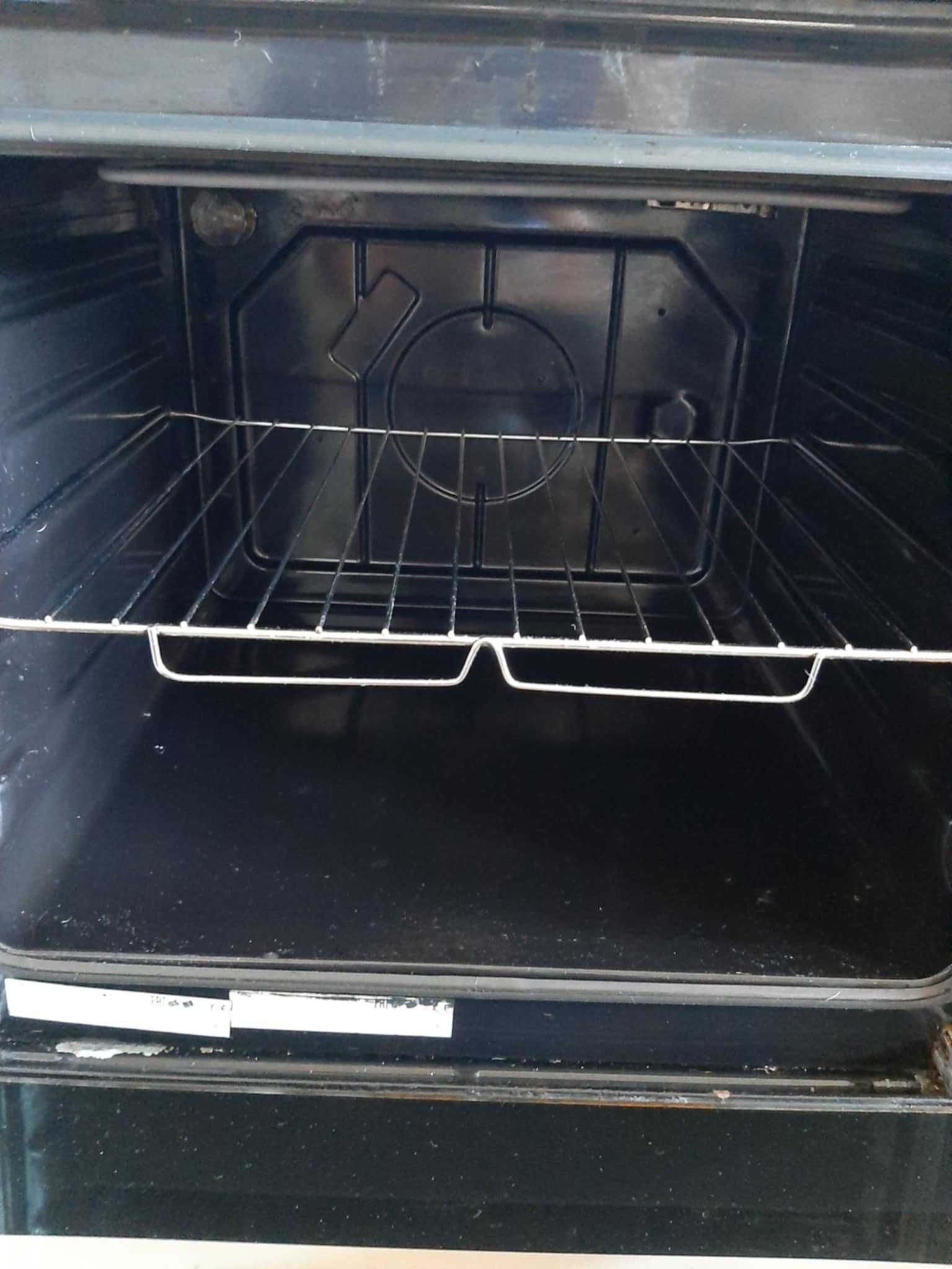 Fogão eléctrico com placa de vitoceramica