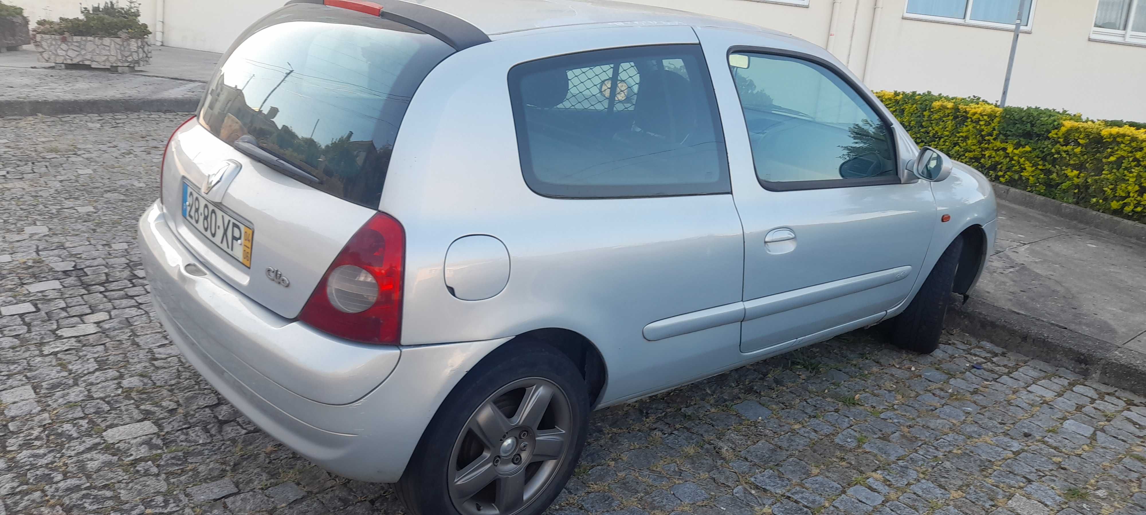 Renault clio 1.5 dci comercial
