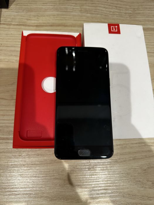 Vendo ONEPLUS 5 64gb 6Gb Ram