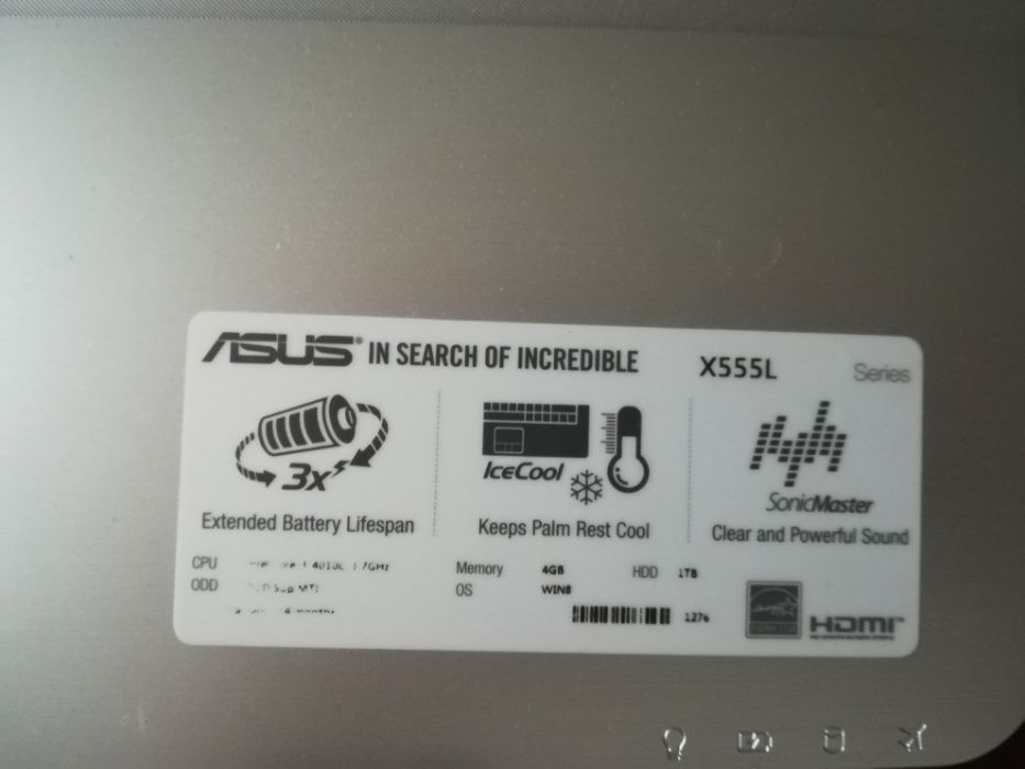 Portátil Asus X555L