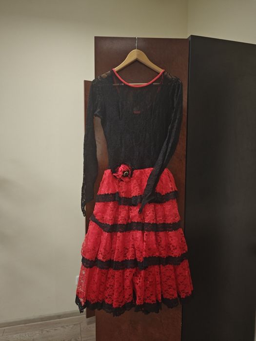 Костюми для танців східних та бальних