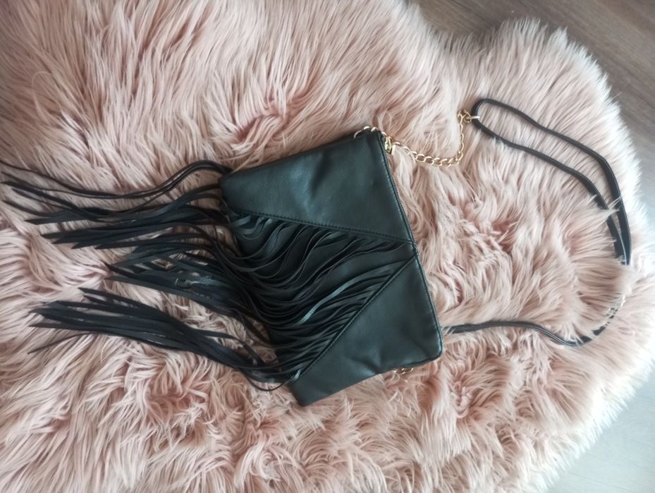 Torebka z frędzlami