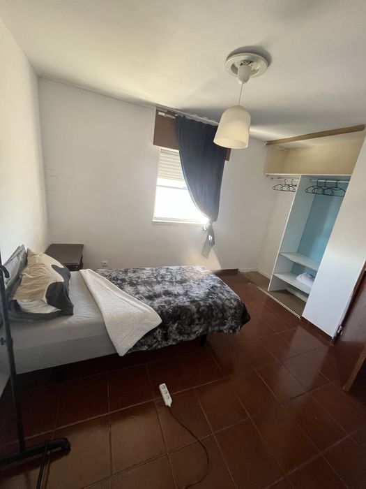 Quarto pra arrendar em santo antonio dos cavalheiros