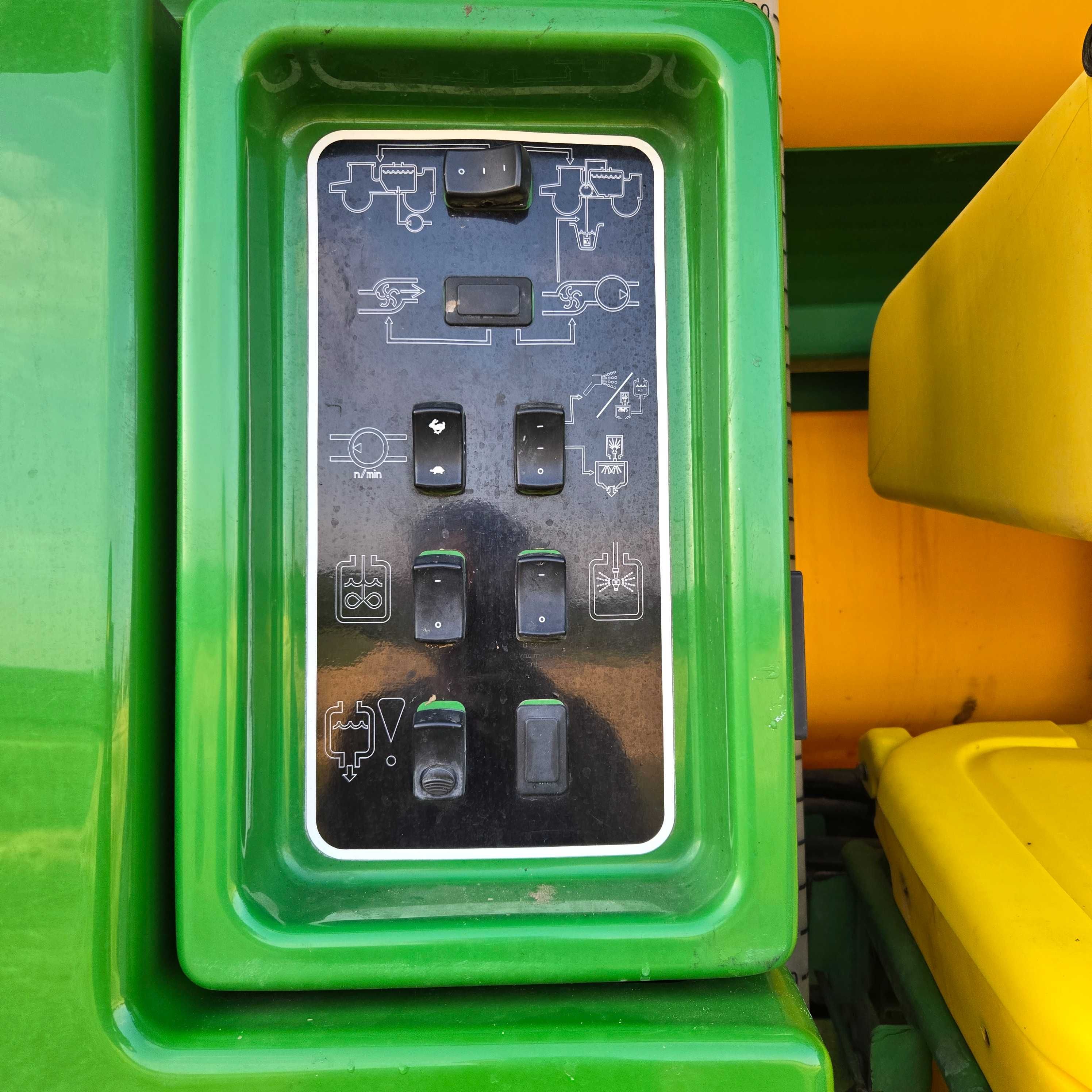 Самохідний обприскувач john deere 5430i