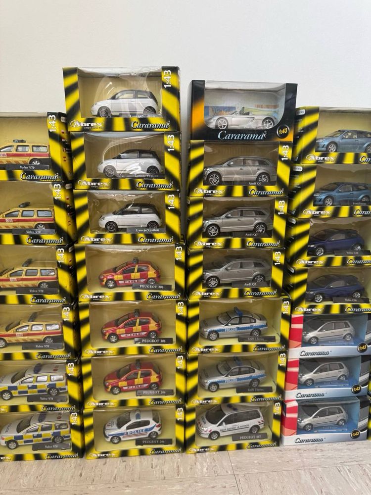 Акція, знижка bmw audi porsche ford volvo Моделі машинки 1:43 cararama