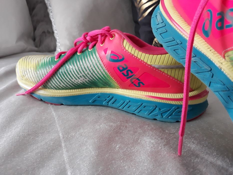 Asics Fluidaxis buty  sportowe roz 40.5  wkładka całkowita  27 cm