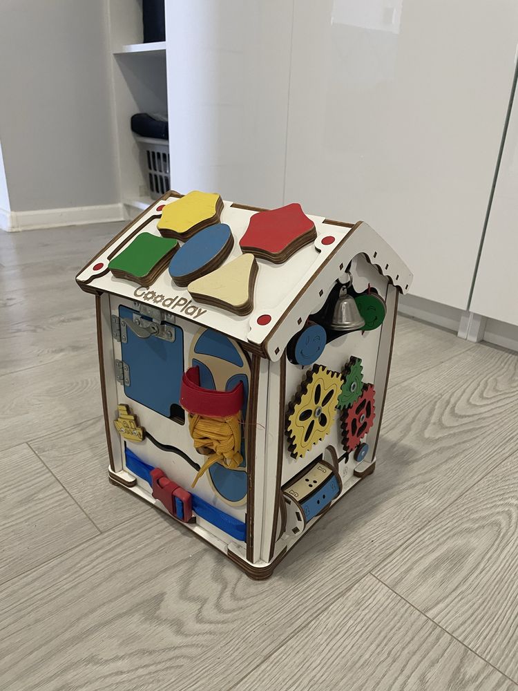 Бізібудинок GOODPLAY 24 x 24 x 30 см