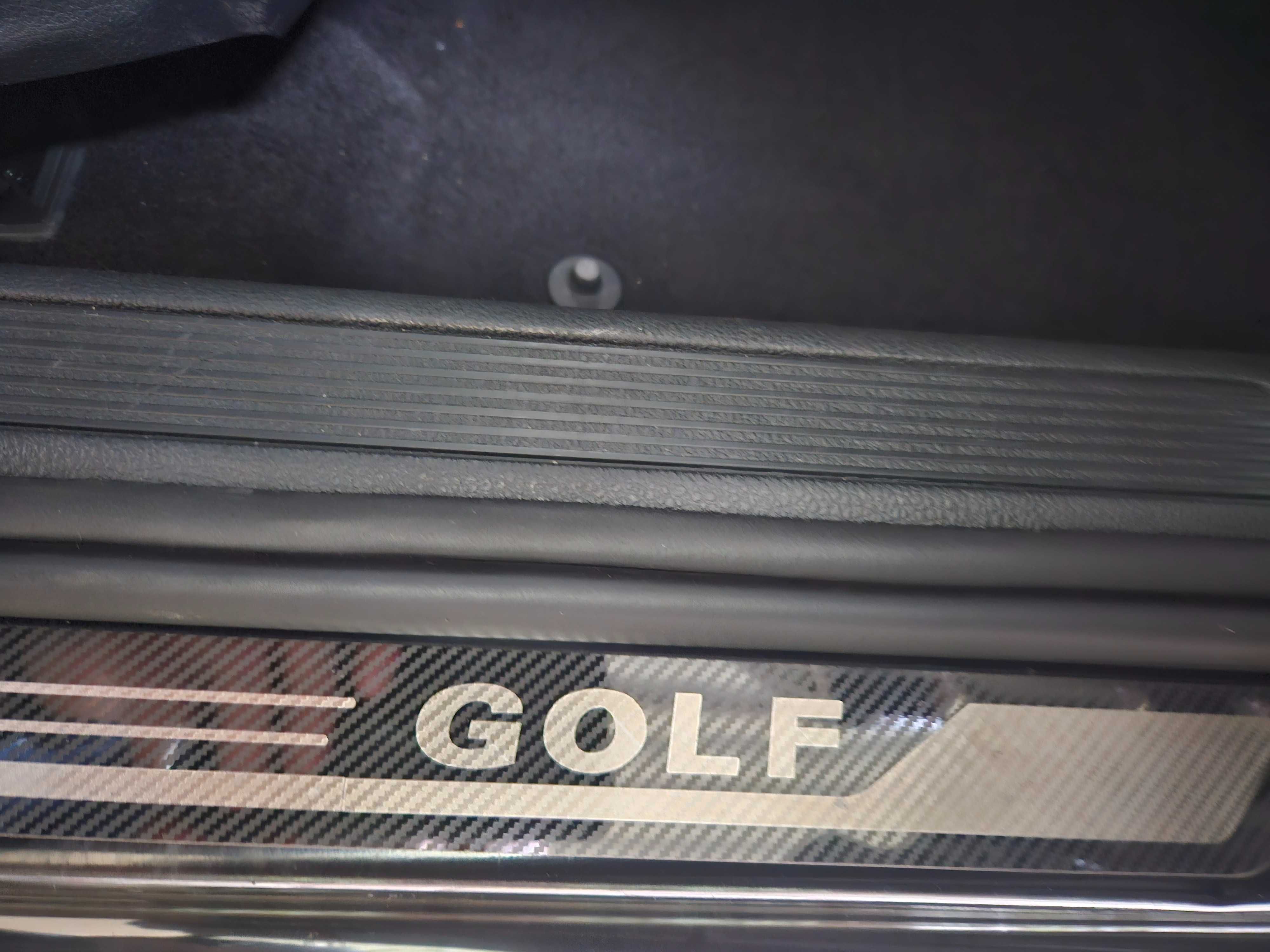 Накладки на пороги VW Golf 6 , 7