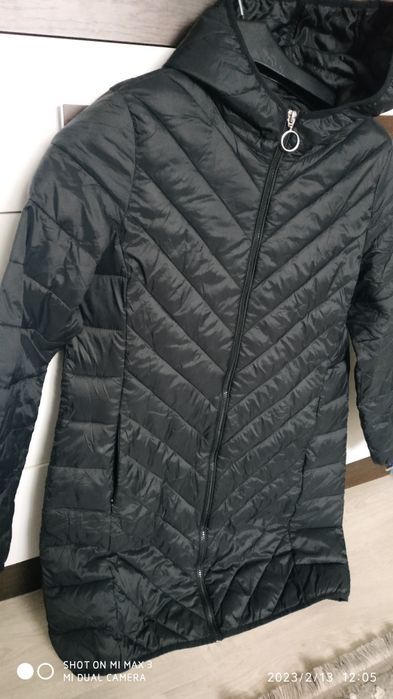 Пуховий плащик на весну осінь розмір42