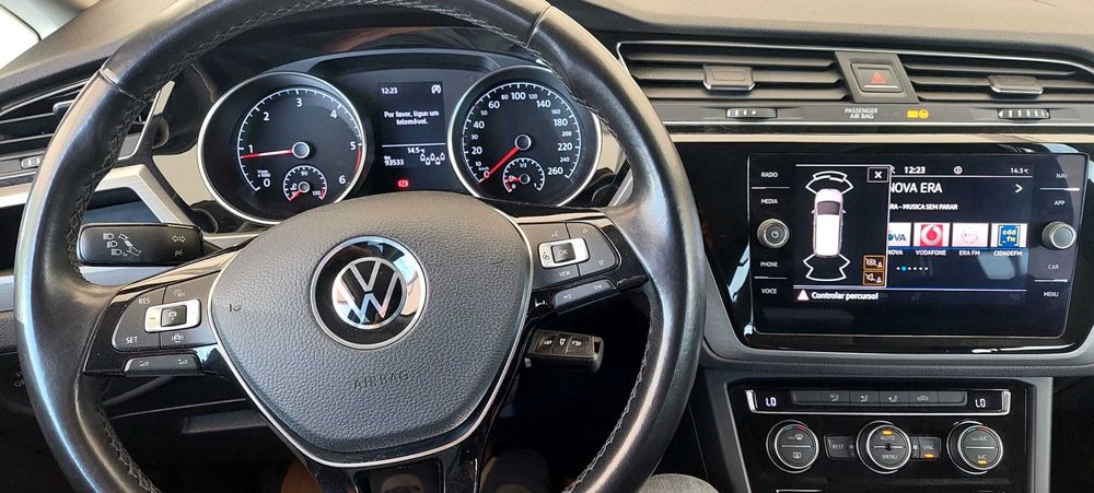 VW Touran 2021 7 lugares