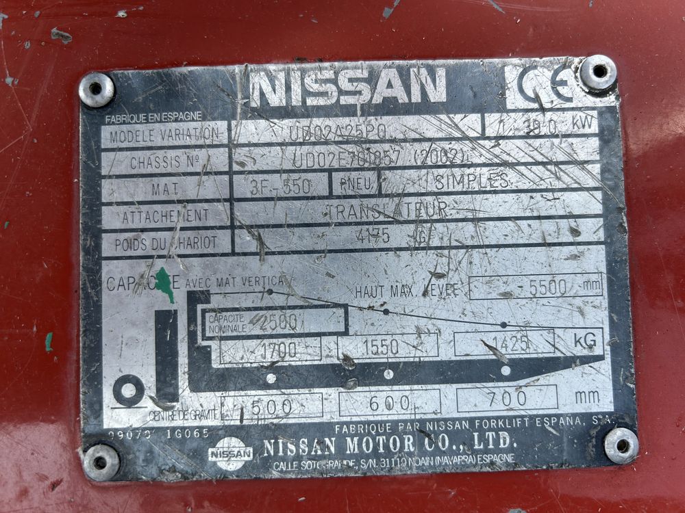 Wózek widłowy Nissan 2002rok 2.5tony triplex 5.5m