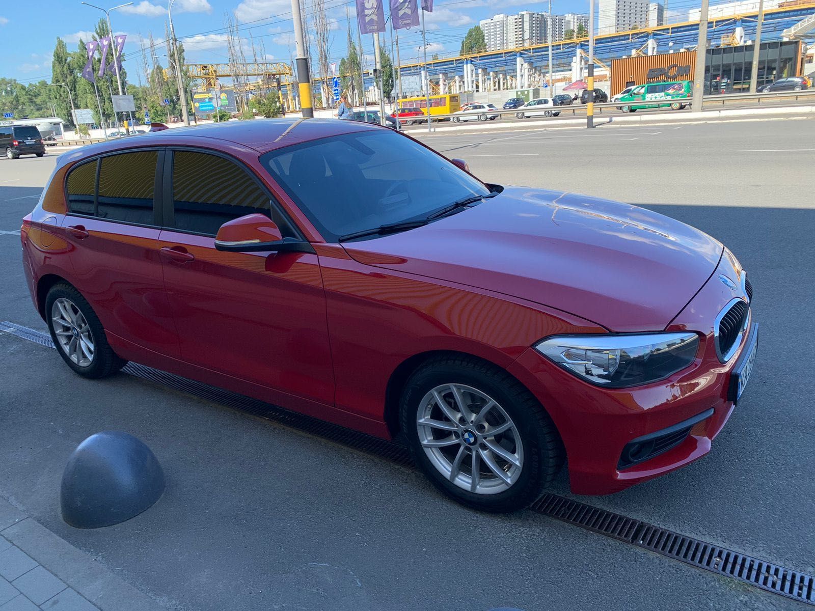 BMW 118/2019 р./19 000 км/механіка