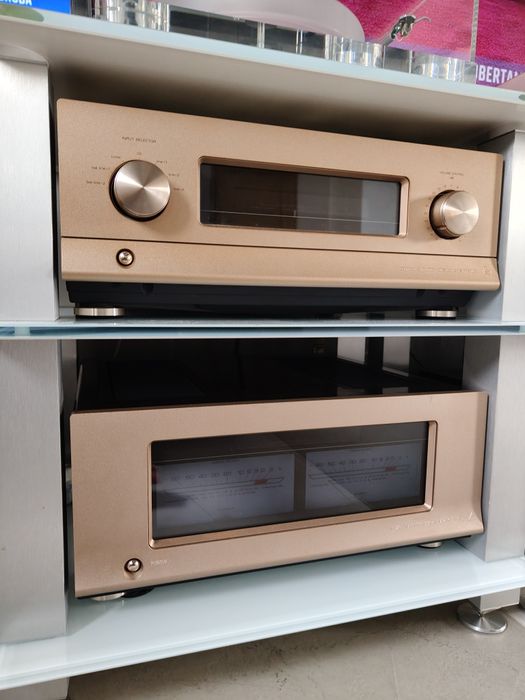 Dzik Wzmacniacz i przedwzmacniacz Luxman C-7  i M7
Luxman M