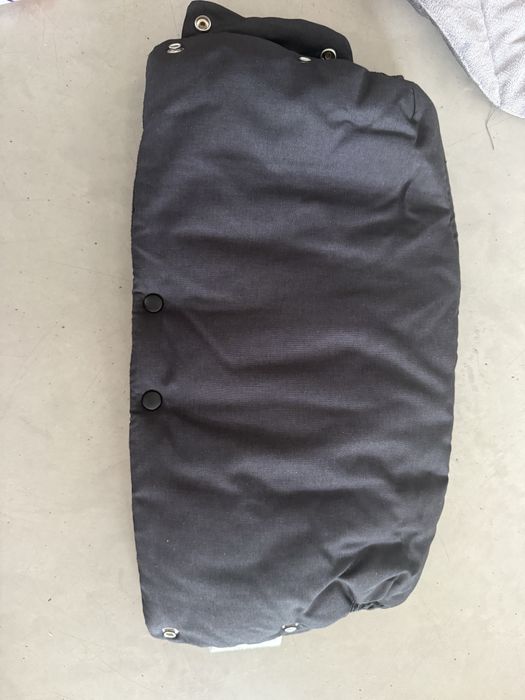 Ochraniacz na ręce mufka do wózka cybex