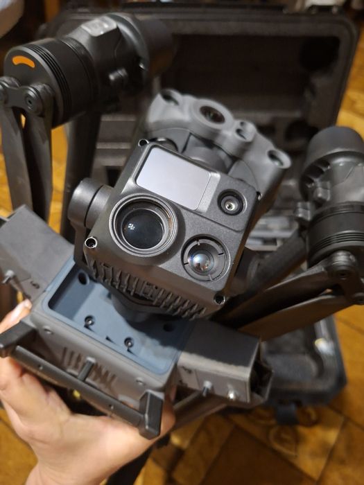 Продам Mavic 3 d