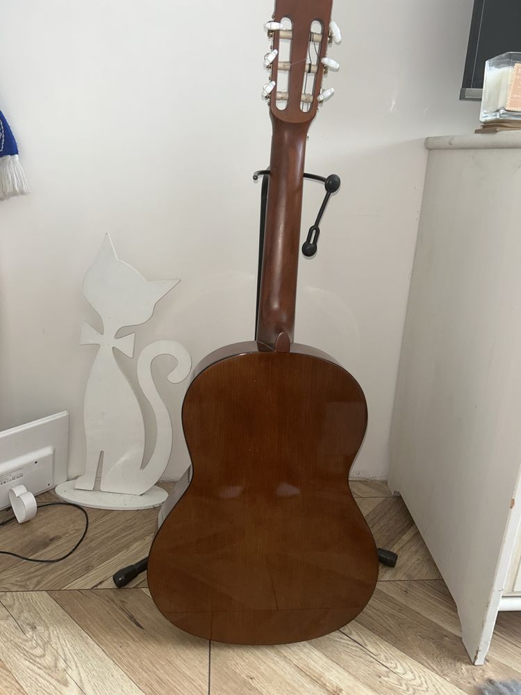 Gitara klasyczna YAMAHA CS 40