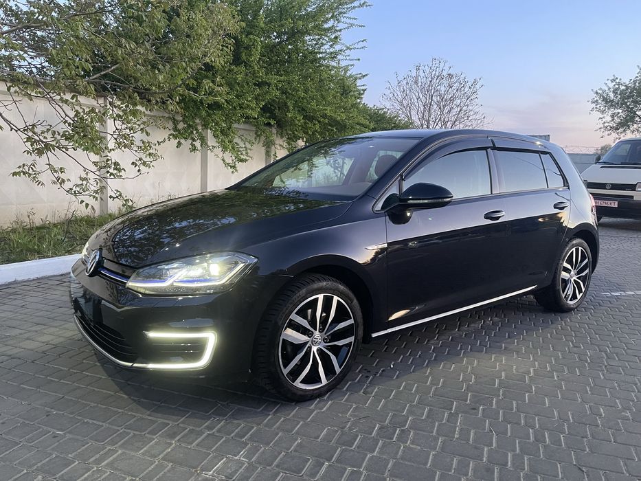 Volkswagen e-Golf  36 кв