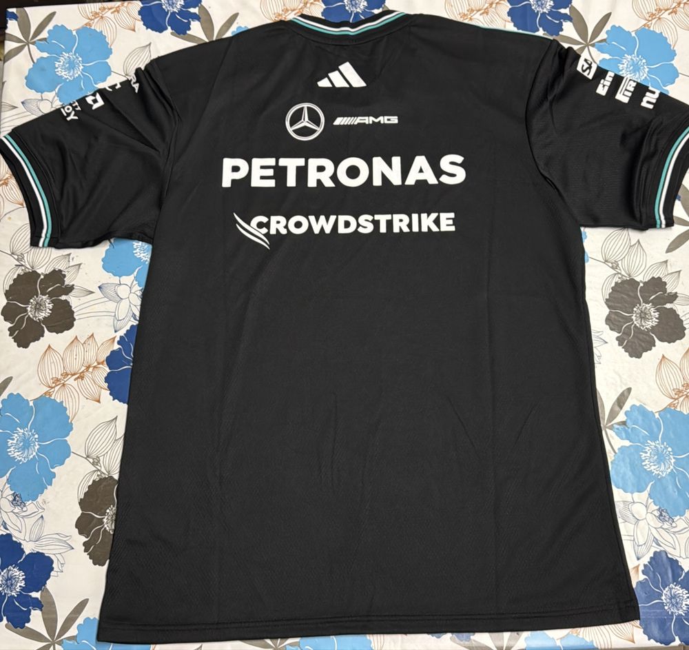 Camisola Petronas F1
