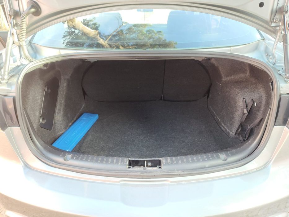 Mazda 3 1.6HDI Sedan Nacional 151mil klm