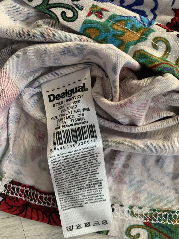 Kolorowy tshirt damski Desigual