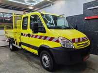Iveco Daily 65C18 3.0 HPI 177PS Przystawka PTO Doka Brygadówka Wywrotka 3 Stronna Koła Bliźniacze Niski Przebieg  Rok: 2009 Kipper 3 Strony Hak Sprowadzony 7 Osób Skrzynia Narzędziowa