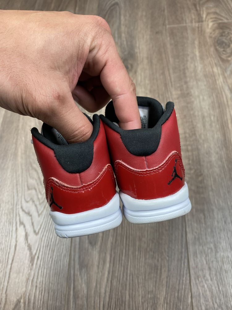Дитячі Кросівки Nike Jordan 21-22 13 см