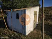 Terreno Com Ruina - 4.960 M2 - Com Nora - Água Da Barragem Na Junqu...