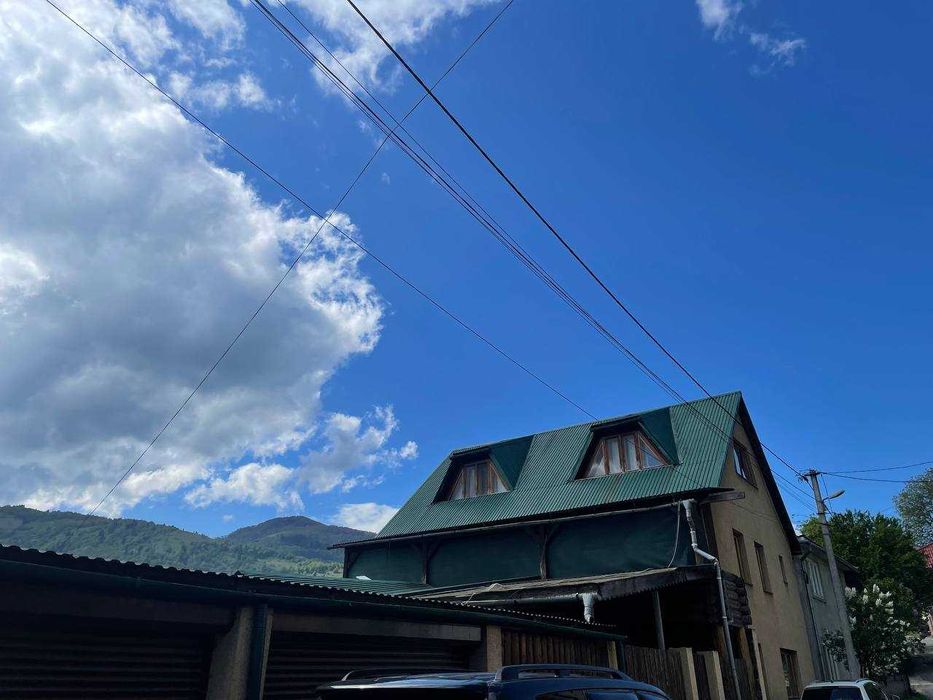 Два будинки в Карпатах для бізнесу або великої родини, Рахів