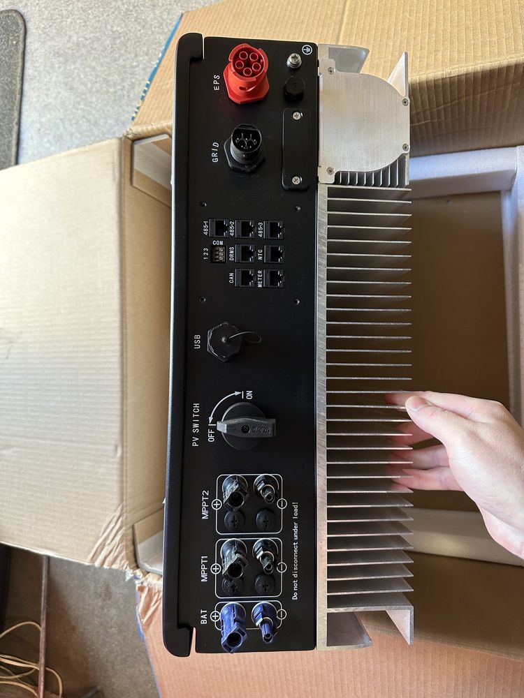 Гібрийдний інвертор GROWATT SPH 10000 TL3 BH-UP On-Grid, 10000 Вт