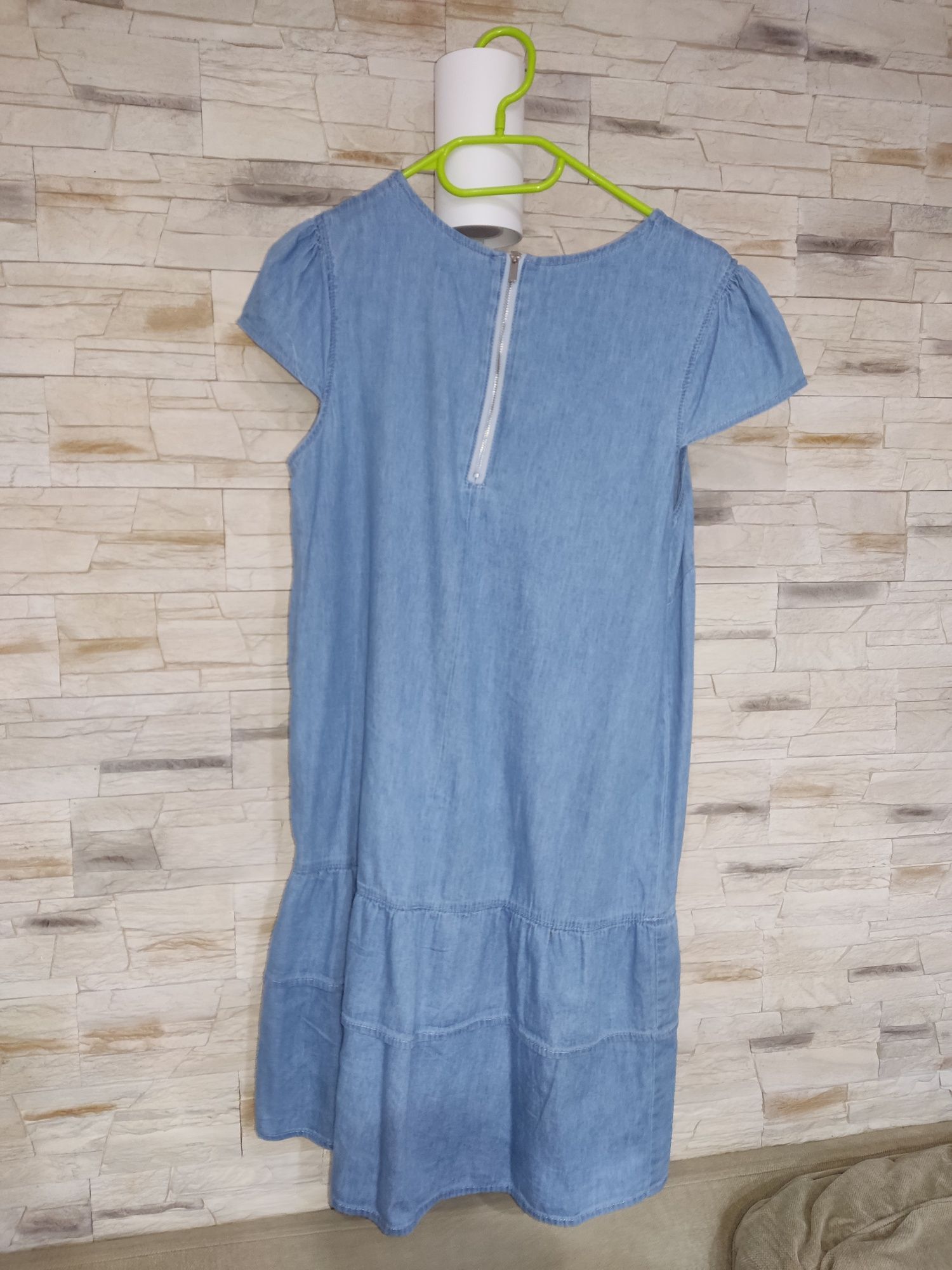 Sukienka w kolorze jeansu 38 M Bon Prix