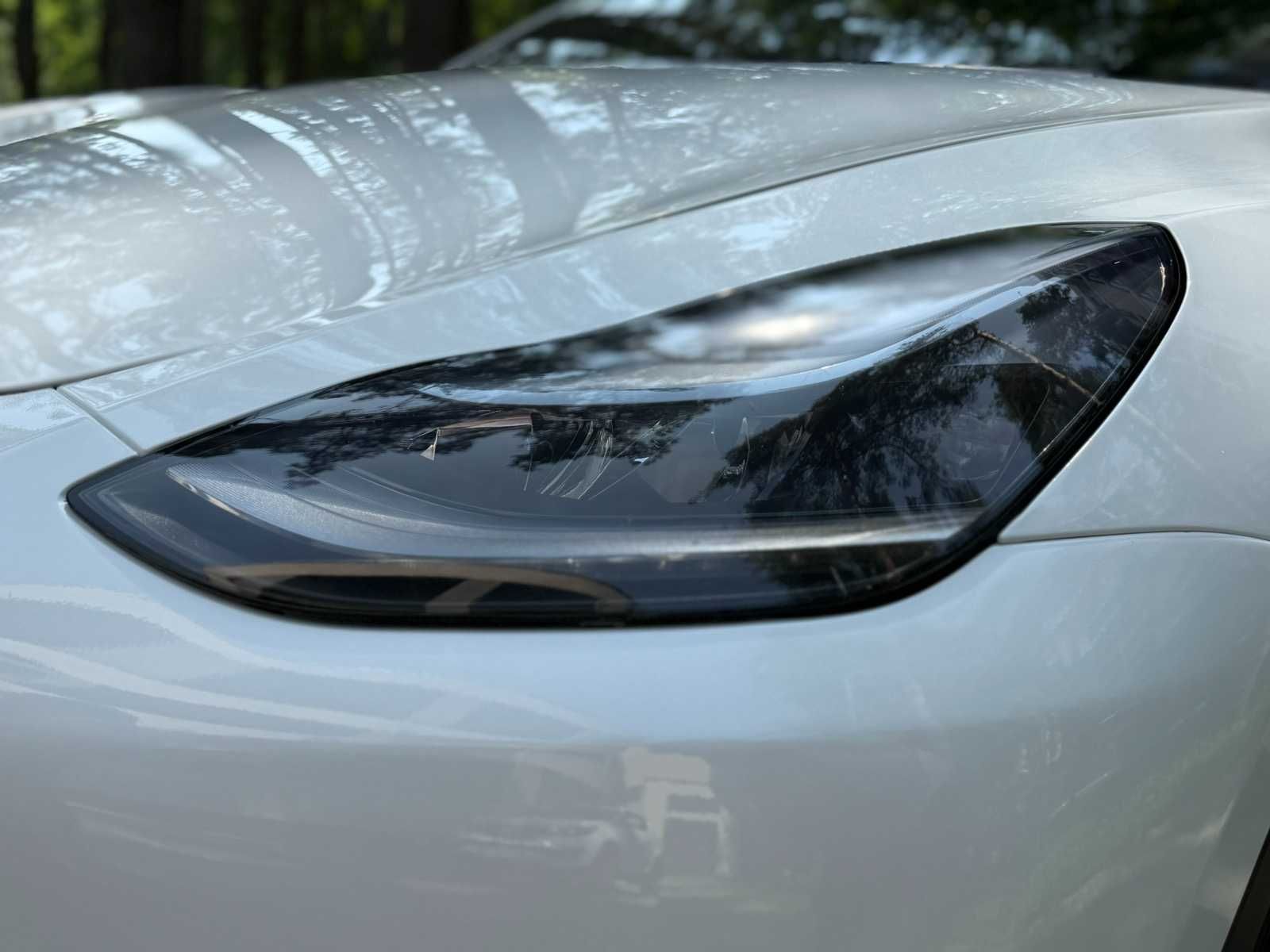 Tesla Model Y 2024 Long Range Dual Motor, 7 місць, батарея 82кВт*год.