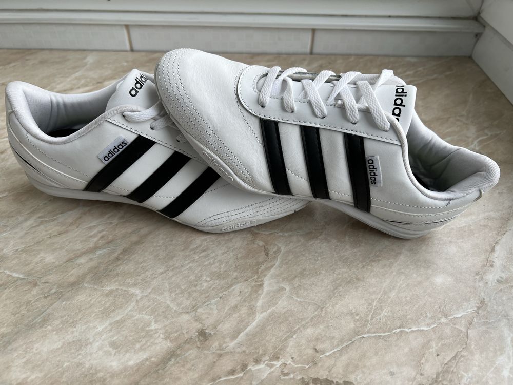 Кросівки Adidas