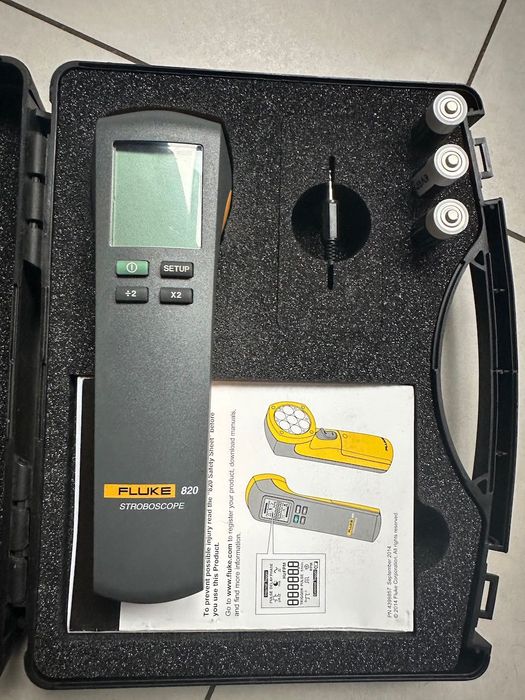Miernik stroboskopowy Fluke 820-2 LED