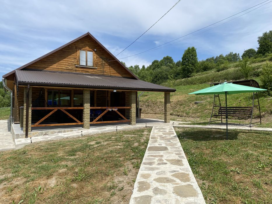 Східниця-Відпочинок в Карпатах. Оренда. Здам.Котедж з басейном.