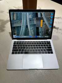 MacBook Air m1 2019