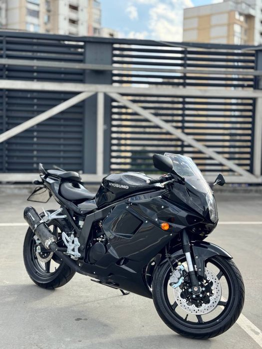 Hyosung GT 250R 2011. 16 тыс родной пробег. Идеальный. Инжекторный