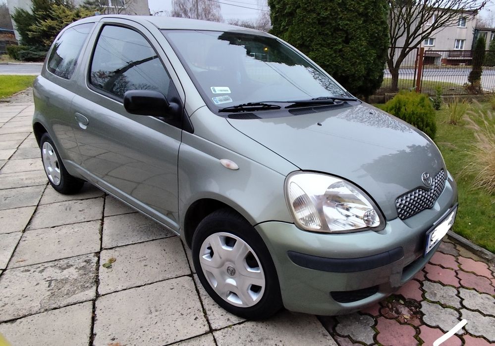 Toyota Yaris. 2 właściciel salon Polska