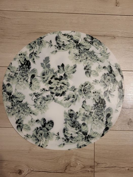 Oddam 3 podkładki na stół