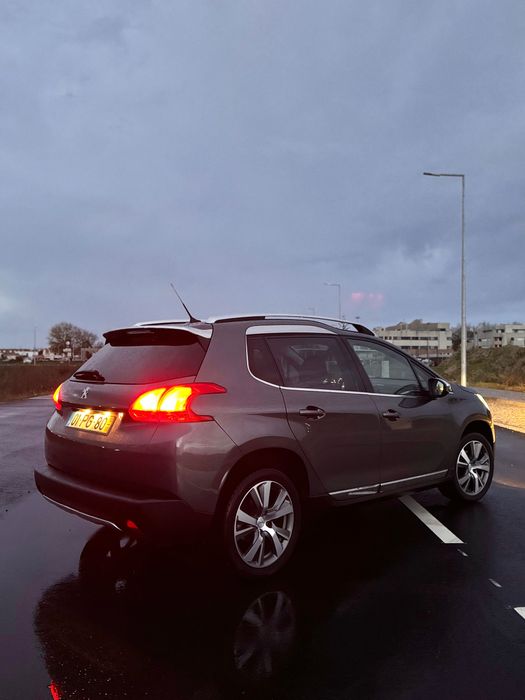 Peugeot 2008 Allure 1.6 e-Hdi 115cv