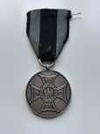 Medal Zasłużony Na Polu Chwały Caritas srebro