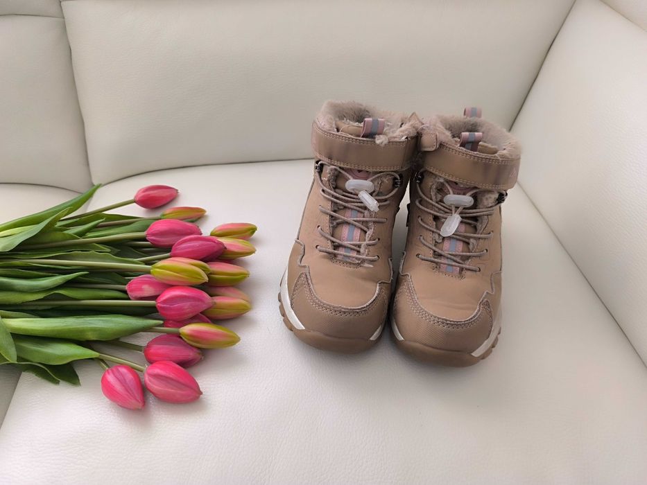 Śniegowce, buty zimowe rozm. 34, uszkodzone