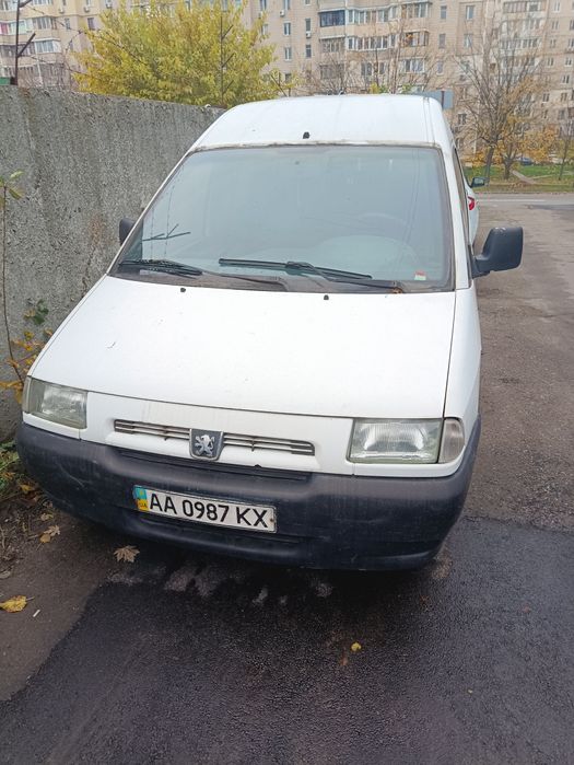 Пежо експерт пасажир сім мість