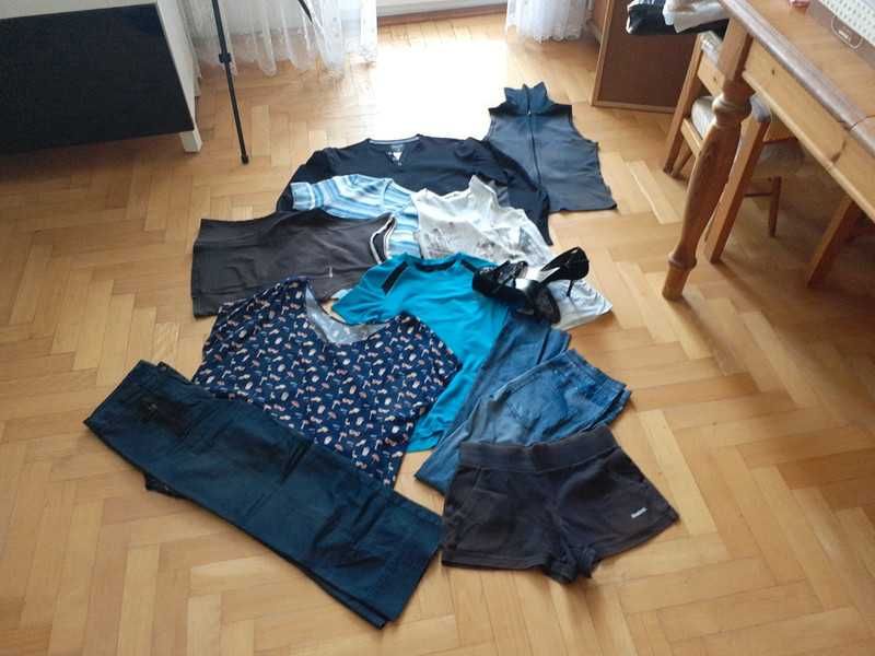 Paka ubrań rozmiar S, M , L - 11 sztuk i buty