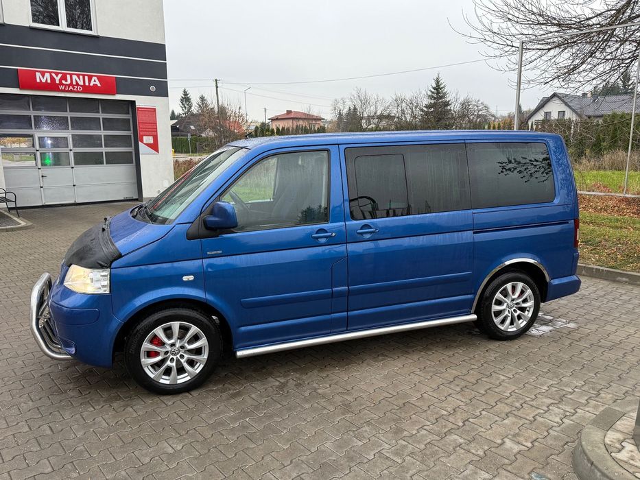 Volkswagen Multivan Śliczny Multivan Highline Mega doinwestowany 7osobowy 2.5tdi 174km