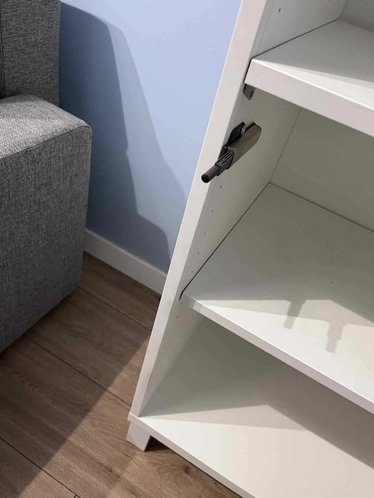 Biała komoda do salonu  Ikea  Nowa