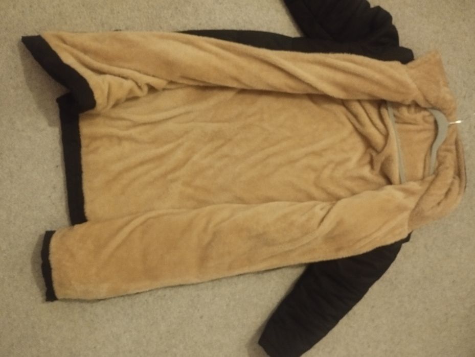 Długa kurtka z misiem