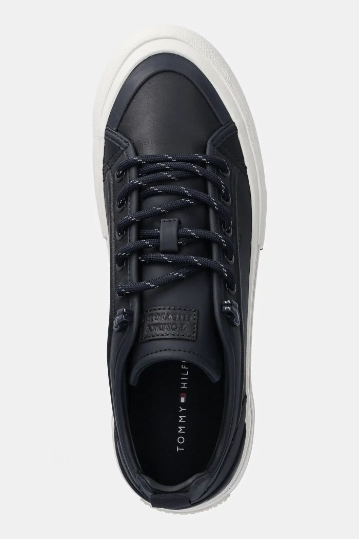 Шкіряні кросівки Tommy Hilfiger
41,42,43,44,45