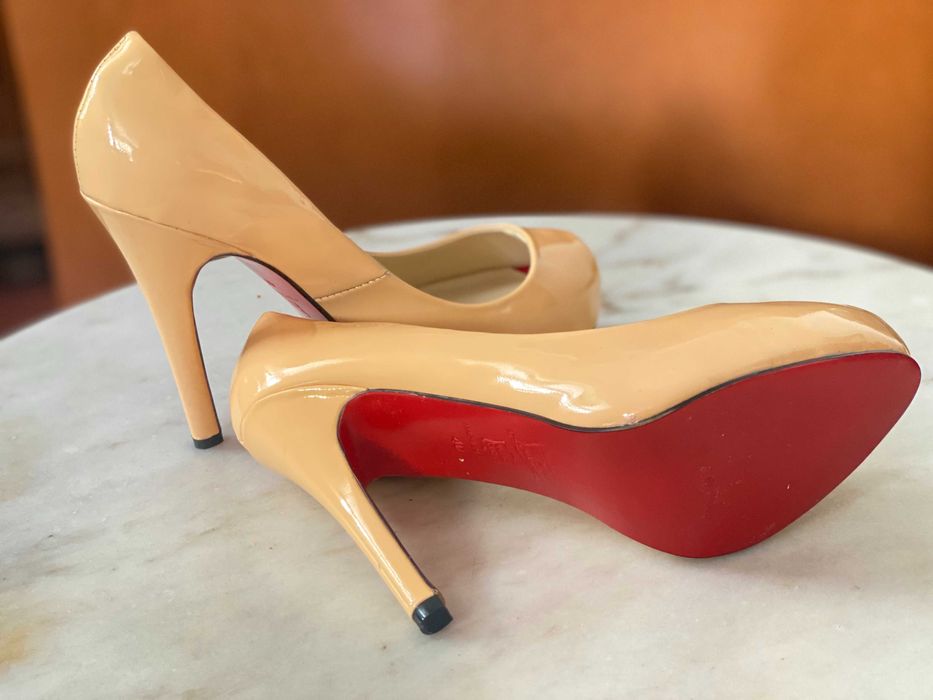 Sapatos Louboutin nº40 Lisboa