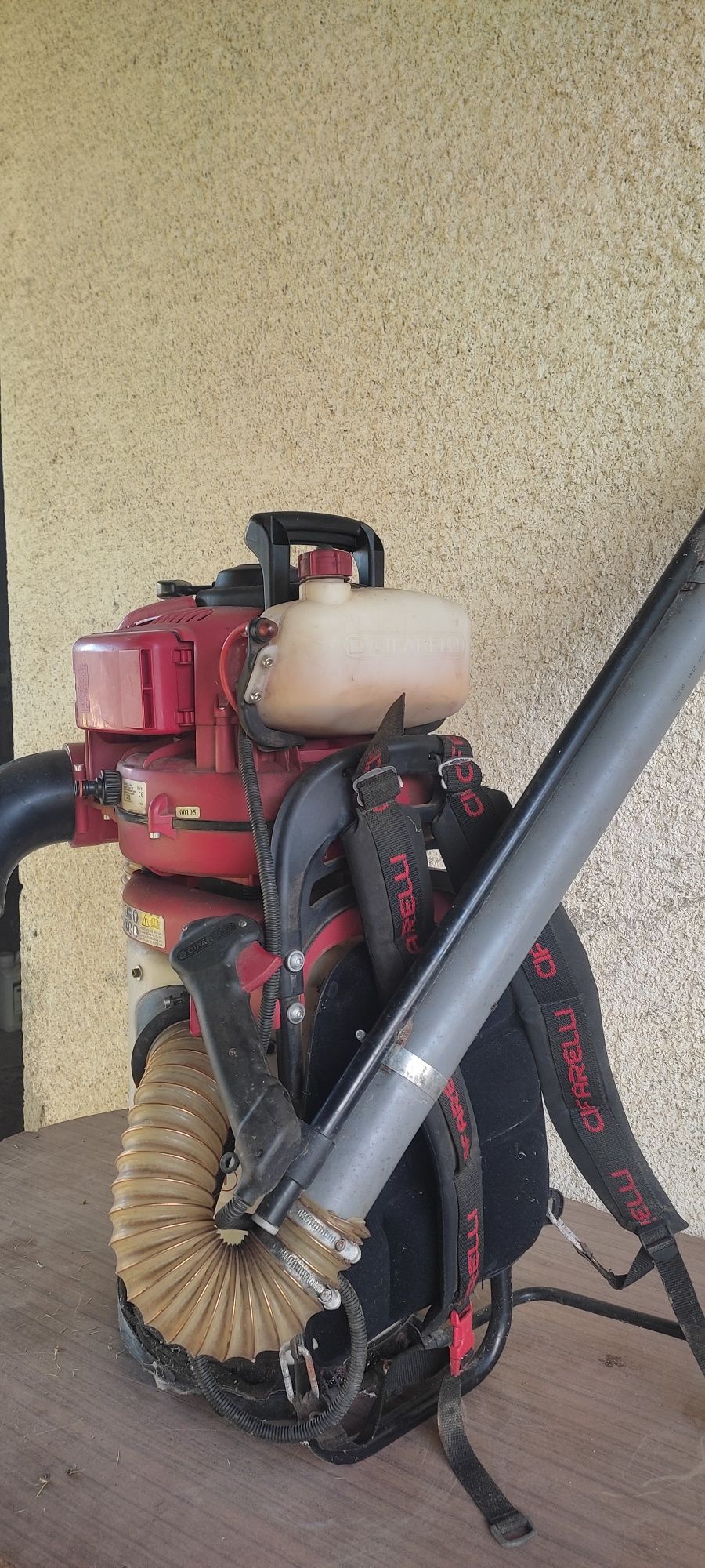 Cifarelli V1200 Máquina de apanhar castanhas