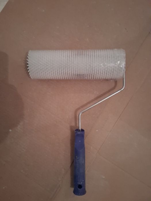 Rolo para autonivelante